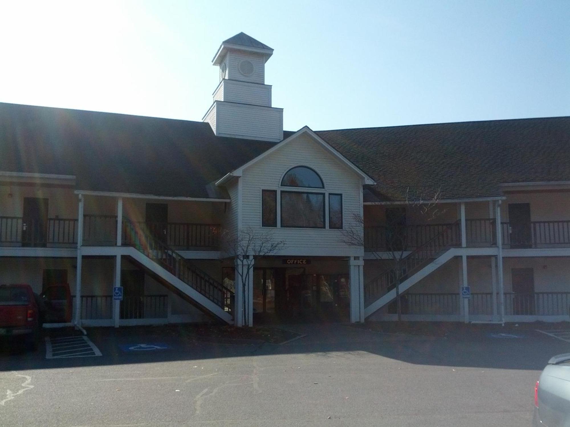 Fairbanks Inn Saint Johnsbury Exterior photo